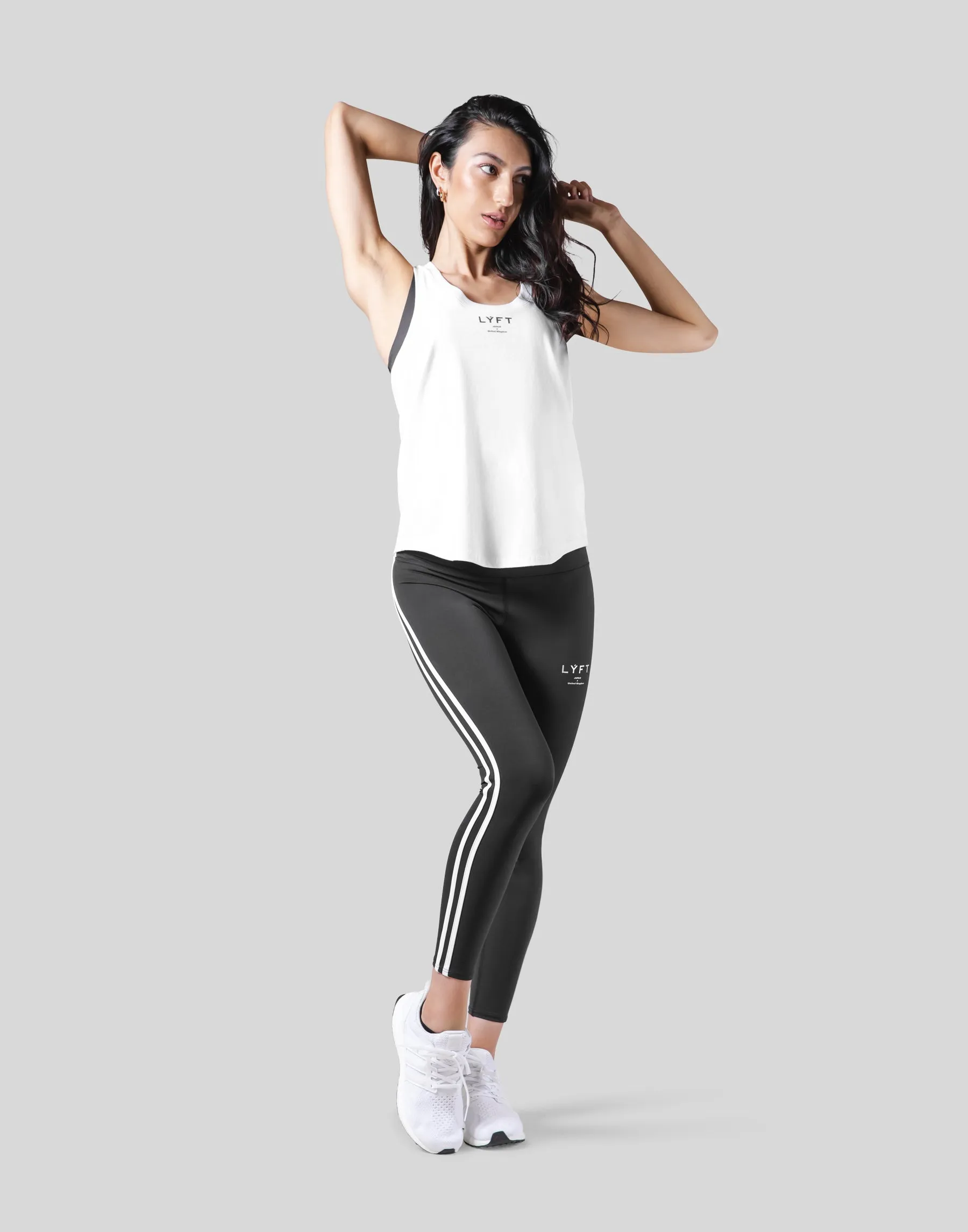 LÝFT Loose Fit Tanktop - White