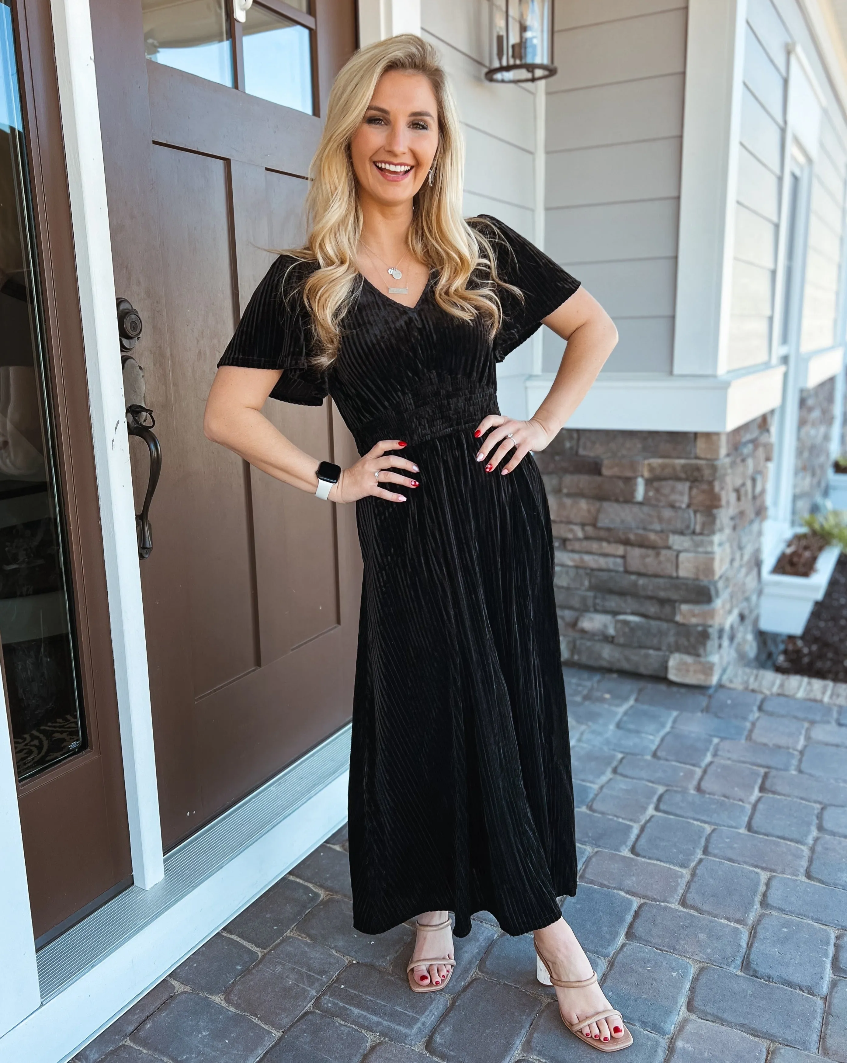 MEROKEETY Short Sleeve V Neck Side Slit Velvet Maxi Dress