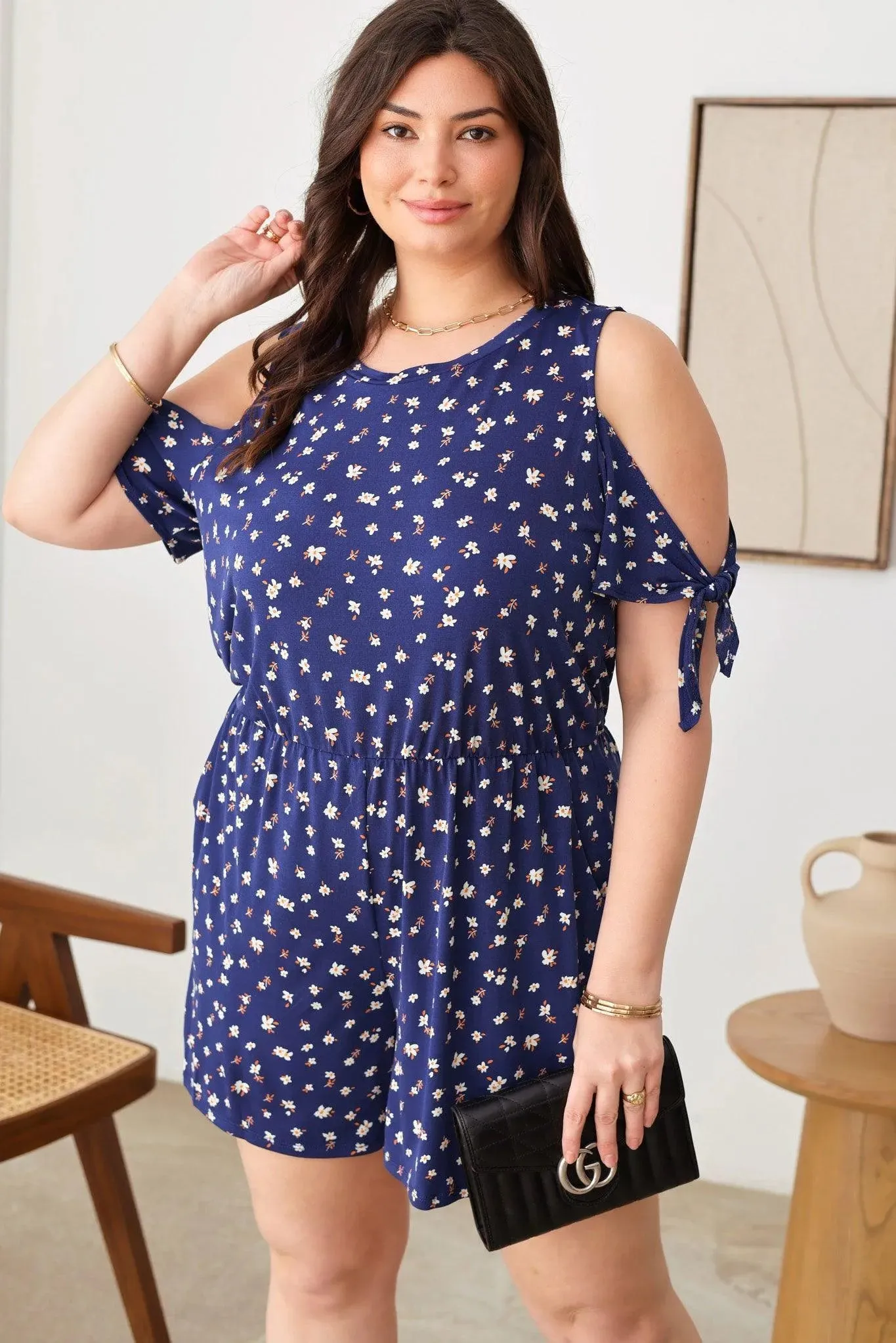 Plus Size Floral Print Shoulder Knot Tie Sleeve Romper