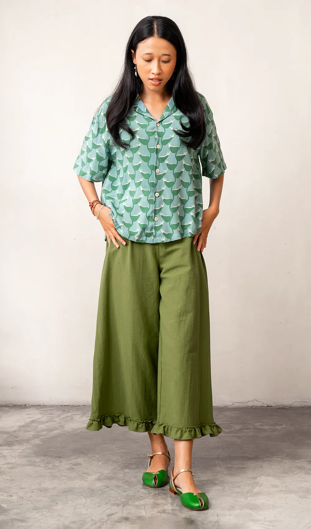 Relax Button Up Heliconia Moss - S/M