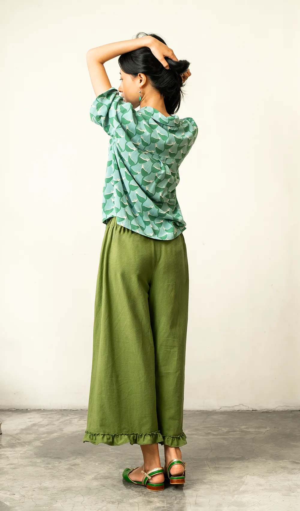 Relax Button Up Heliconia Moss - S/M