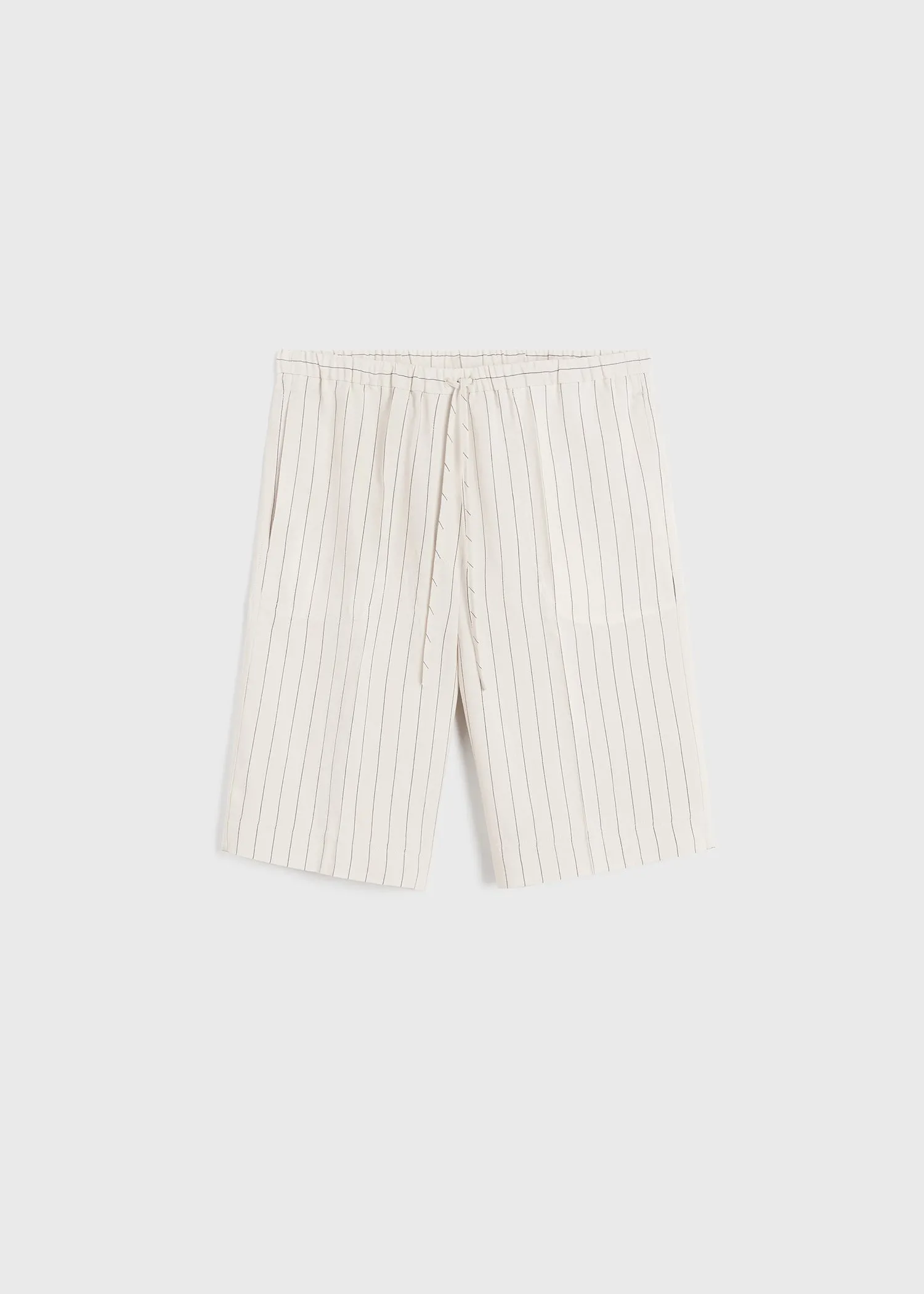 Relaxed pinstripe shorts ecru/black