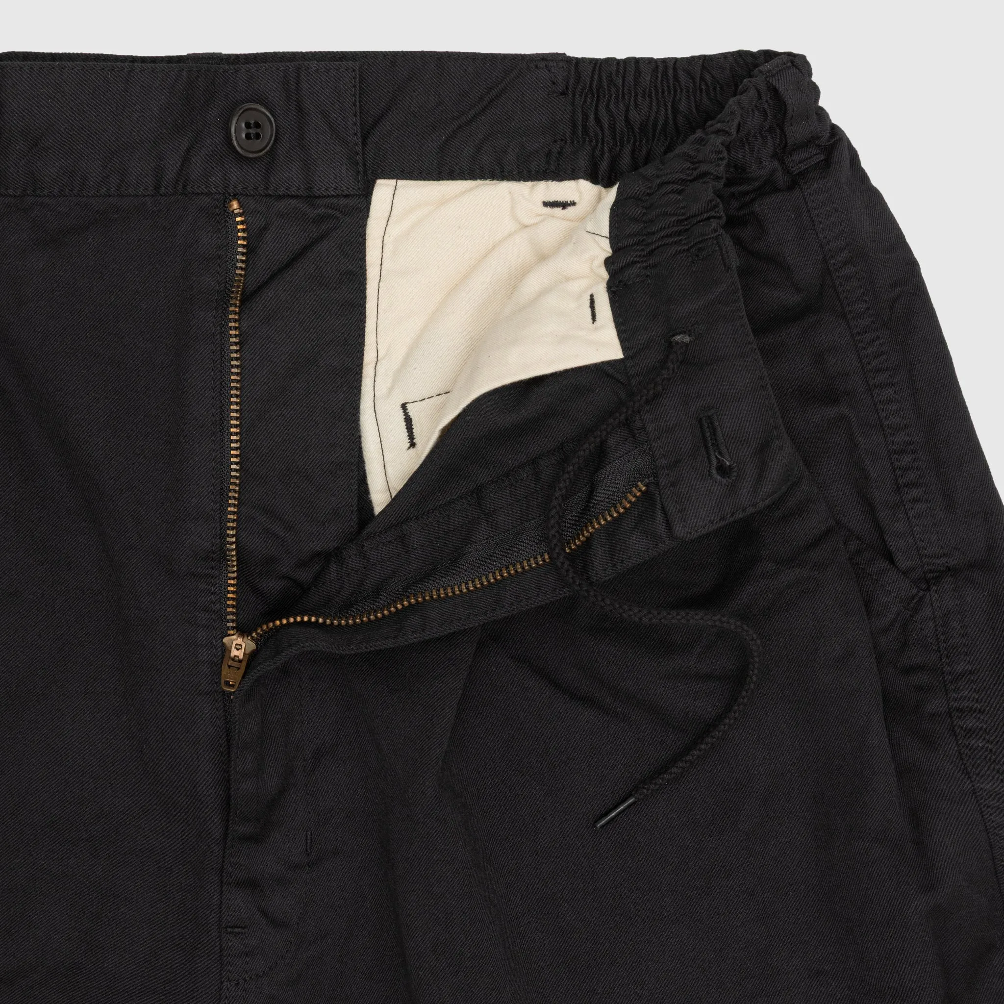 RELAXED POLYESTER SHORTS