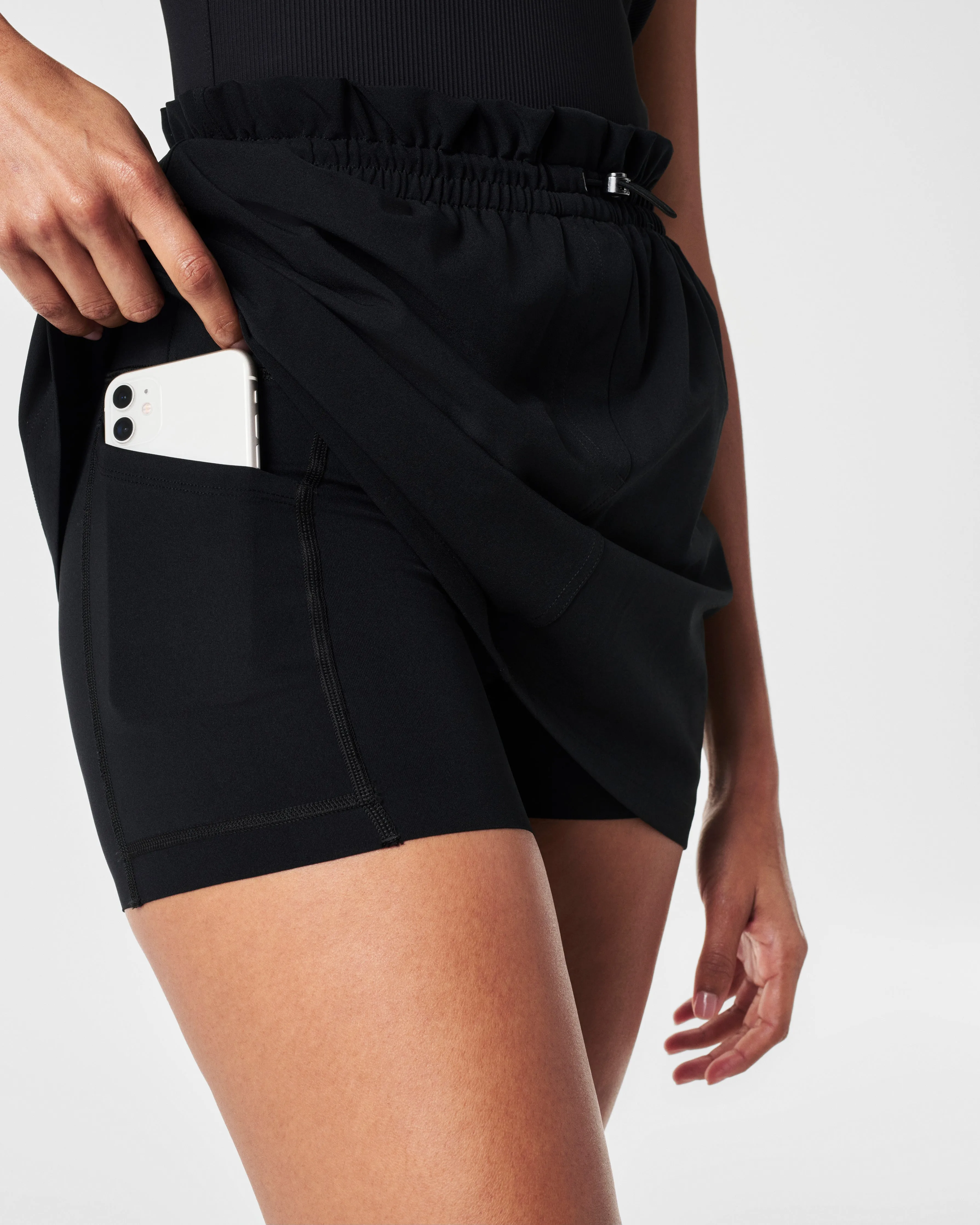 SPANXshape® On the Move Skort