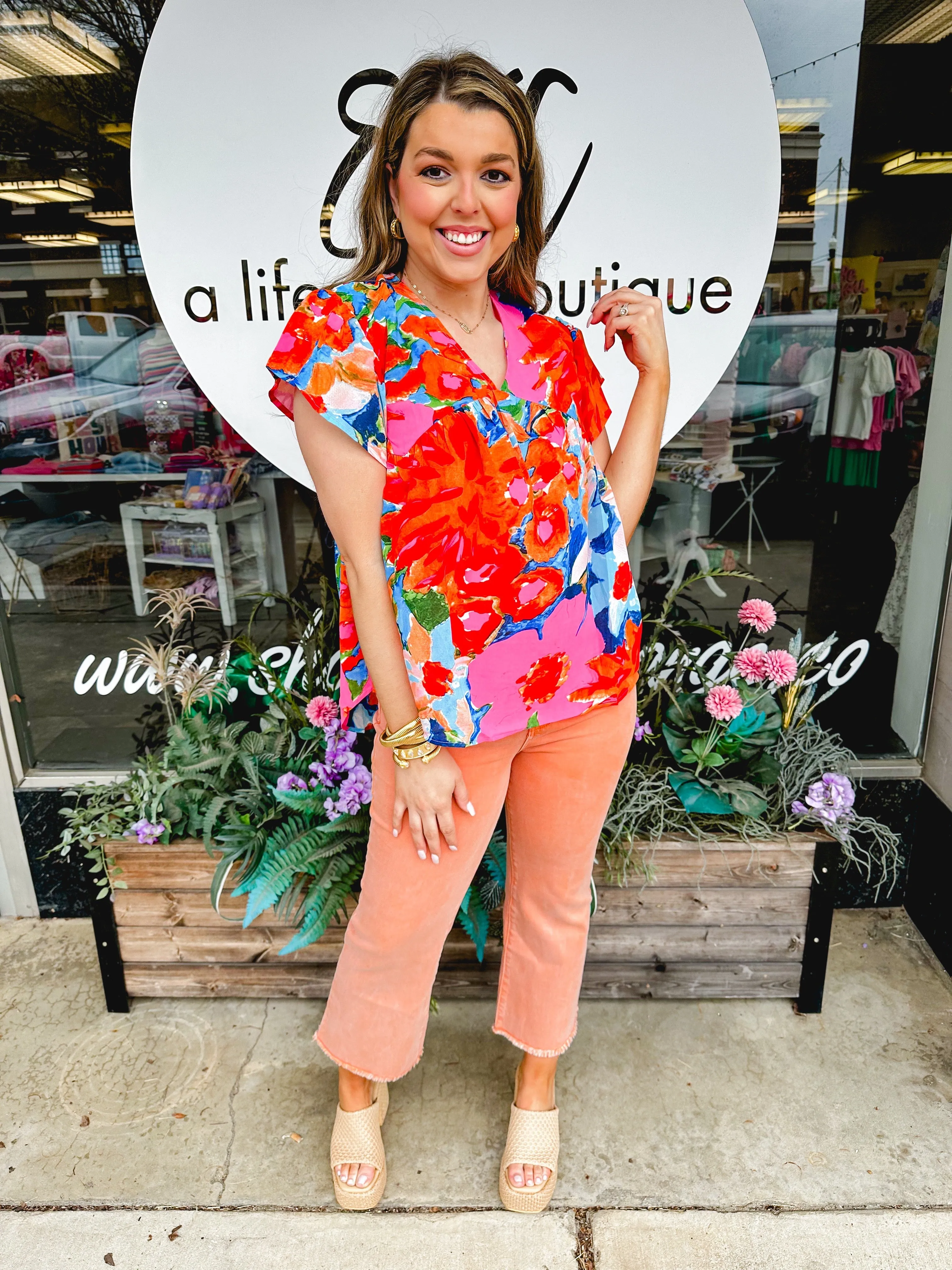 Vibrant View Top in Pink/Red